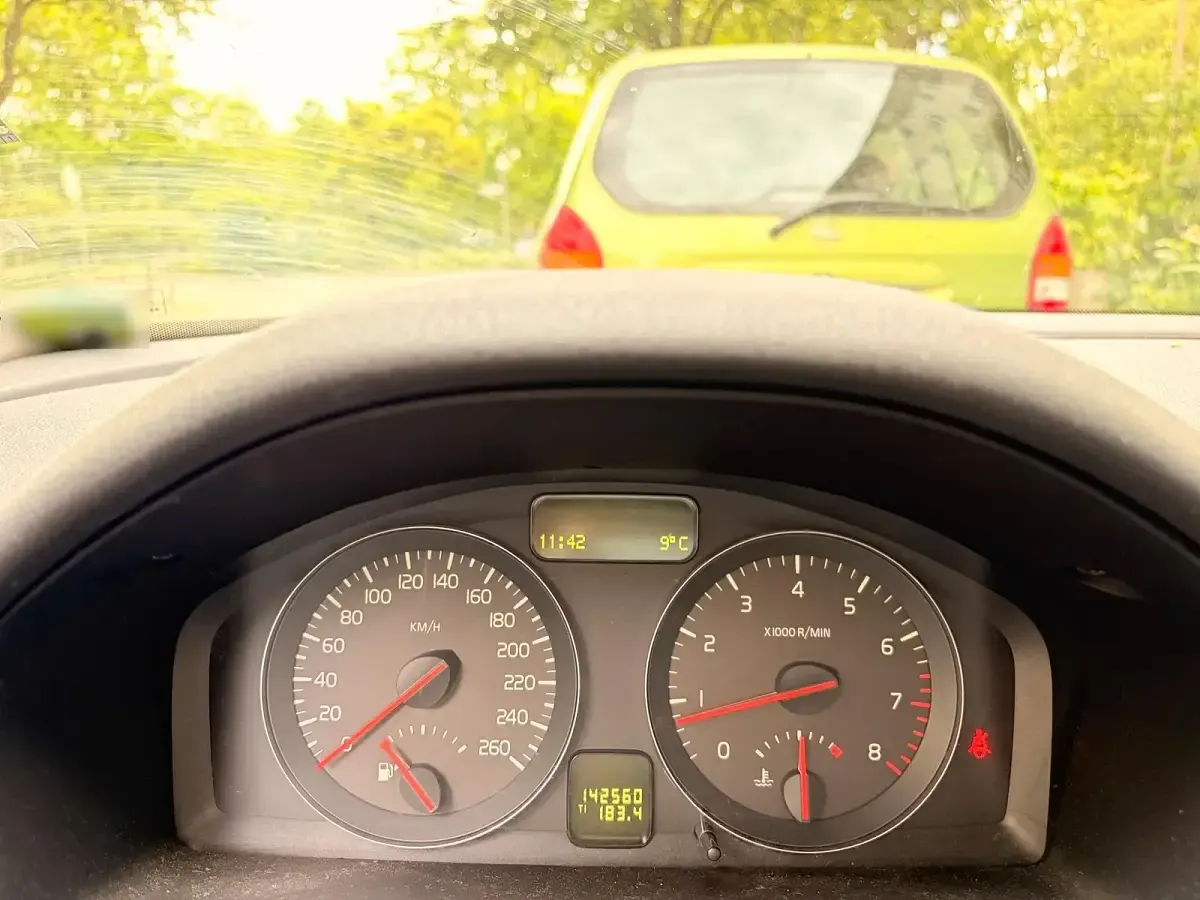 Używany Volvo V50 100 KM (73 kW) 2009 Czarny Kombi