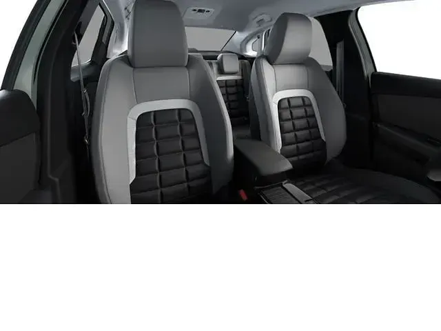 Neu Citroën C4 X 136 PS (100 kW) 2026 Lackierung manhattan green/typ SUV