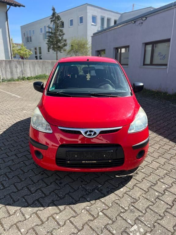 Gebraucht Hyundai i10 67 PS (49 kW) 2009 Rot Kleinwagen