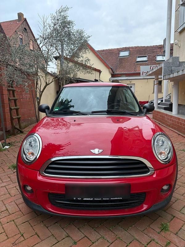 Gebraucht Mini ONE 98 PS (72 kW) 2013 Rot Kleinwagen
