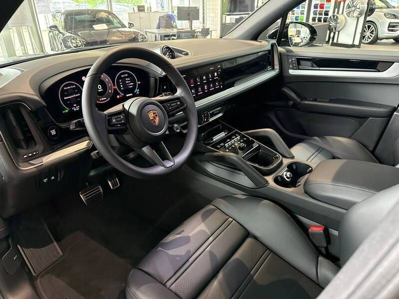 Gebraucht Porsche Cayenne S Sport 475 PS (349 kW) 2025 Chromitschwarzmetallic SUV