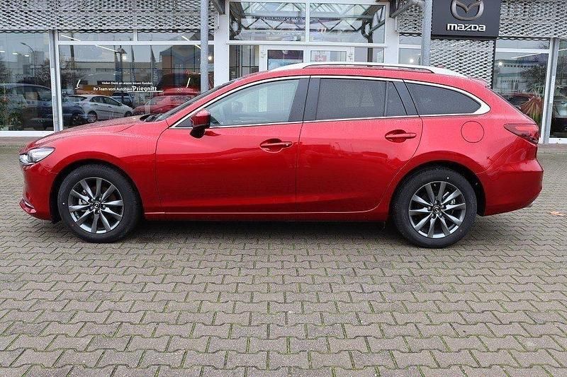 Gebraucht Mazda 6 Center-Line 145 PS (106 kW) 2023 Soul red crystal Kombi