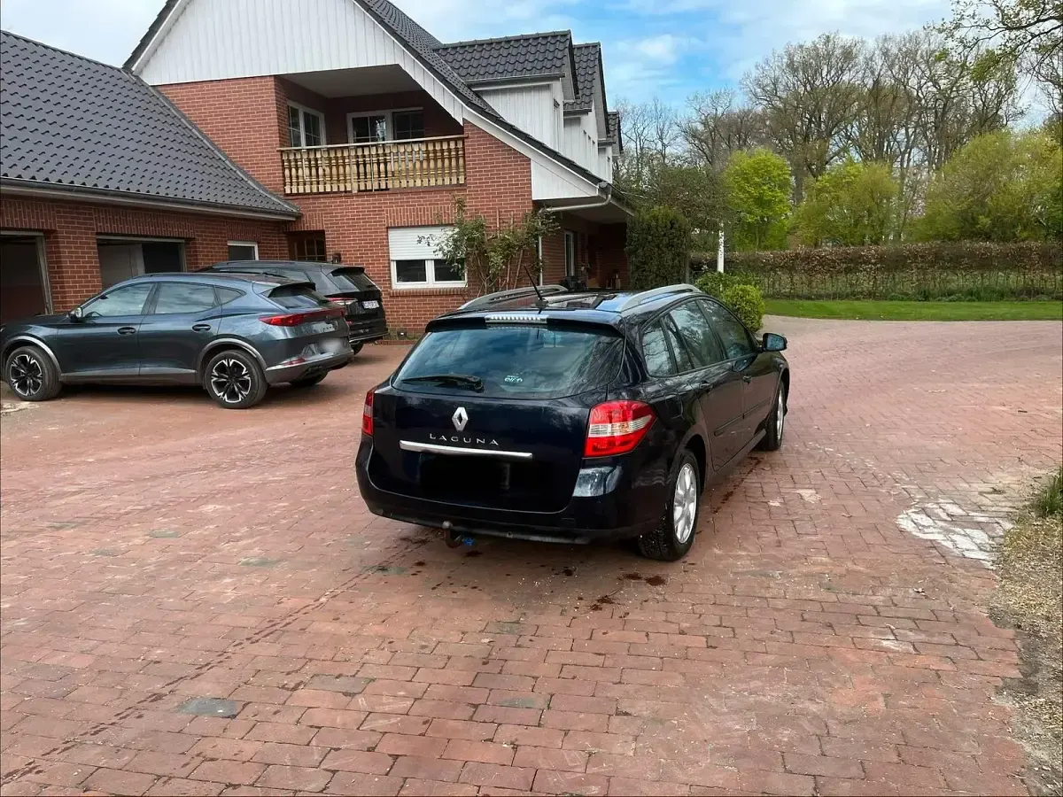 Occasion Renault Laguna III 140 ch (102 kW) 2007 Bleue Break