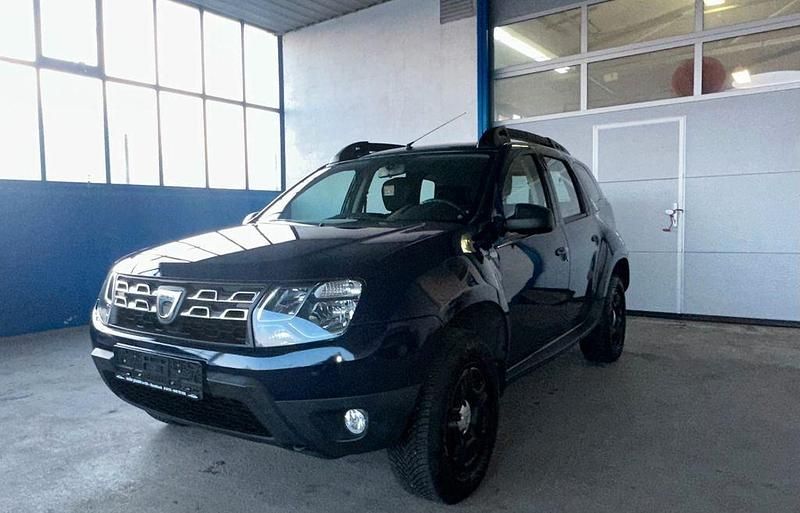 Gebraucht Dacia Duster Lauréate 114 PS (83 kW) 2017 Blau SUV