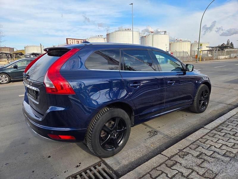 Gebraucht Volvo XC60 Ocean Race 150 PS (110 kW) 2015 Blau SUV
