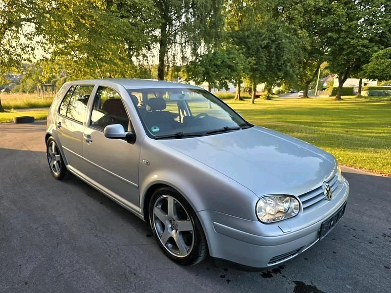 Silber Gebraucht 2002 VW Golf IV GTI Limousine | 4.999 € (Fairer Preis) - Bild 1/4