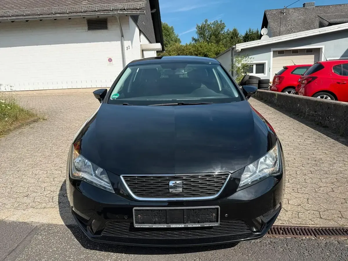Gebraucht Seat Leon Style 125 PS (91 kW) 2015 Schwarz Kleinwagen