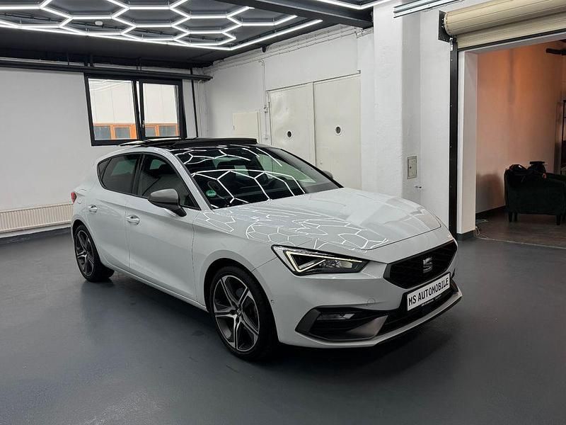 Gebraucht Seat Leon FR 150 PS (110 kW) 2021 Weiß Limousine