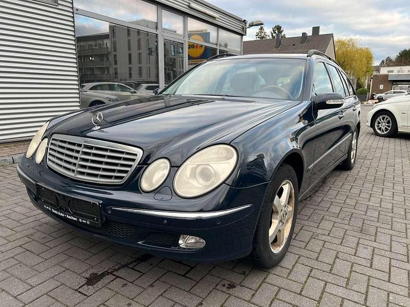 Gebraucht Mercedes E320 Elegance 224 PS (164 kW) 2003 Blau Kombi