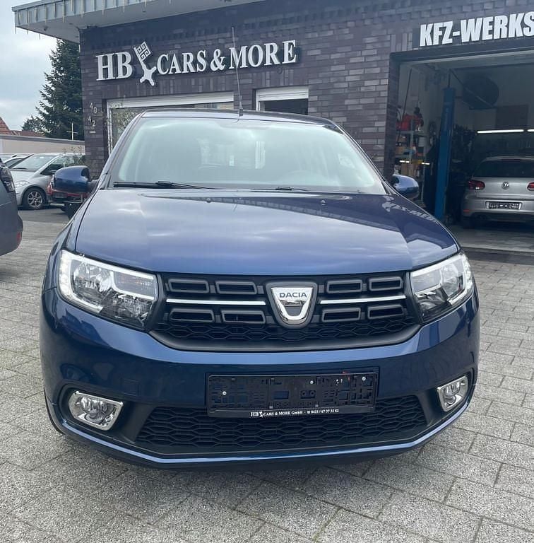 Gebraucht Dacia Sandero Comfort 73 PS (53 kW) 2019 Blau Kleinwagen