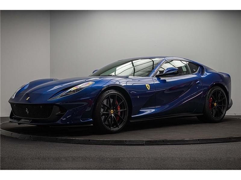 Gebraucht Ferrari 812 2019 Blau