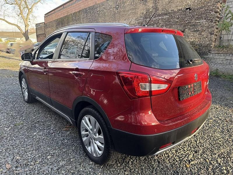 Gebraucht Suzuki SX4 S-Cross 140 PS (102 kW) 2020 Rot SUV