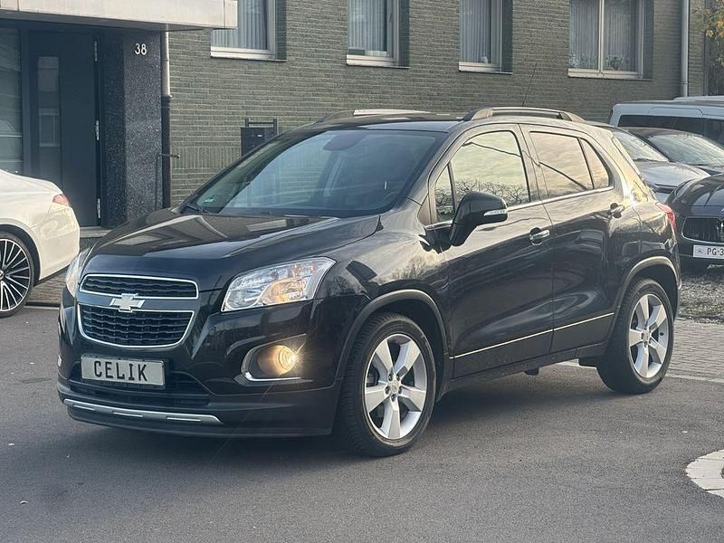 Schwarz Gebraucht 2014 Chevrolet Trax LT SUV | 7.890 € (Fairer Preis) - Bild 1/4