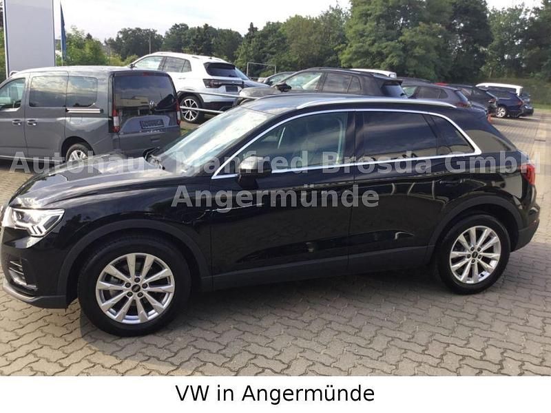 Gebraucht Audi Q3 Sport 150 PS (110 kW) 2021 Schwarz SUV