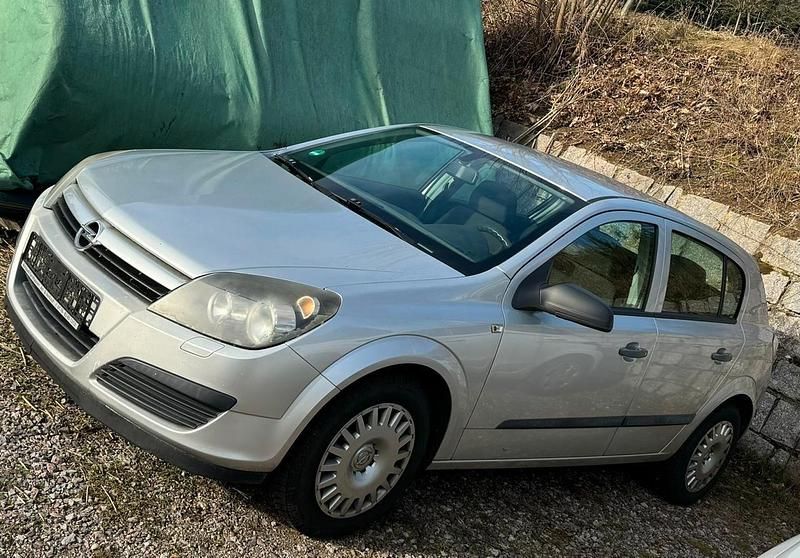 Gebraucht Opel Astra 2004 Silber Limousine