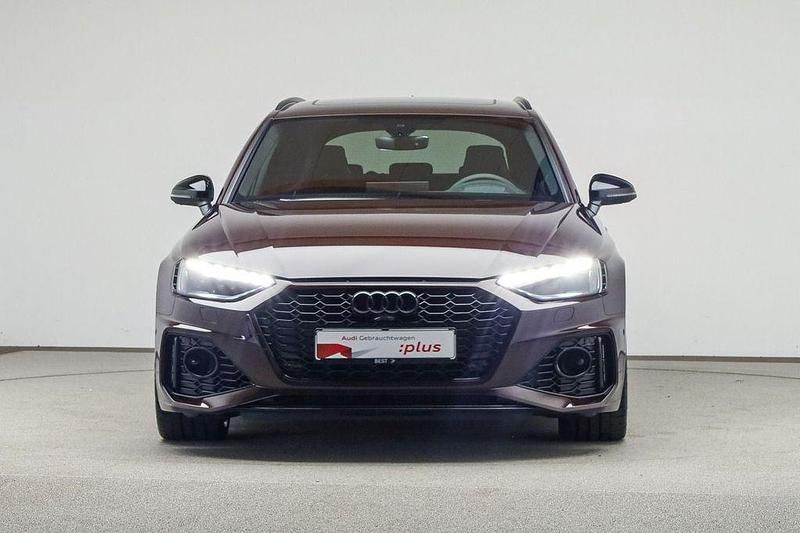 Gebraucht Audi RS4 Sport 450 PS (330 kW) 2022 Sevillarot metallic (metallic) Kombi