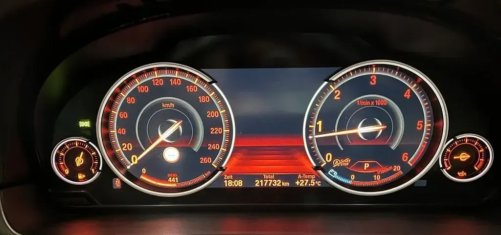Gebraucht BMW 530 Luxury Line 258 PS (189 kW) 2014 Weiß Kombi