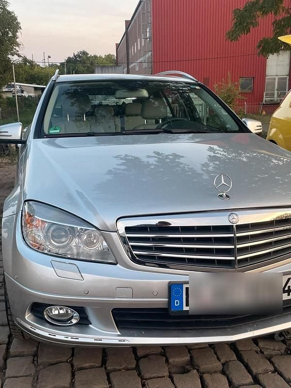 Silber Gebraucht 2009 Mercedes C230 Kombi | 7.500 € (Fairer Preis) - Bild 1/4