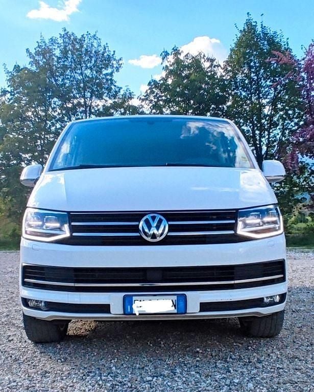 Second-hand VW T6 150 CP (110 kW) 2017 Alb Van