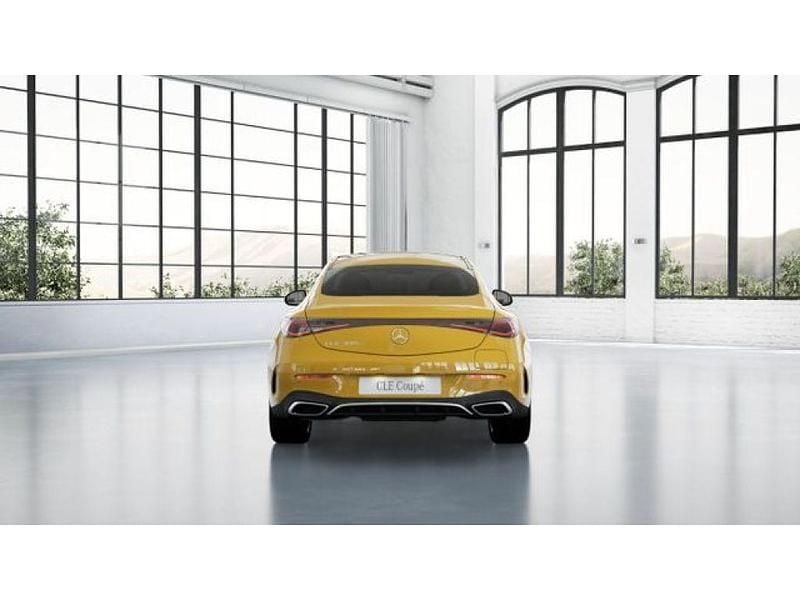 Gebraucht Mercedes E300 204 PS (150 kW) 2024 Unilack sonnengelb uni Coupé