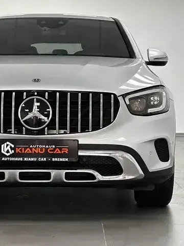 Gebraucht Mercedes GLC400d 330 PS (242 kW) 2020 Silber SUV