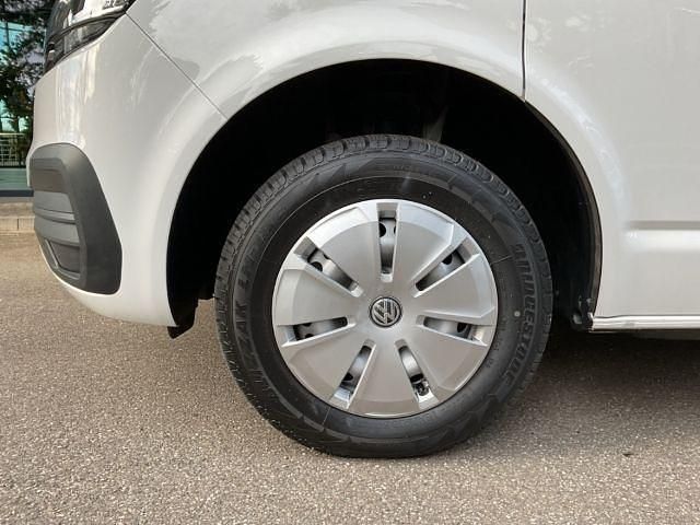 Gebraucht VW T6.1 Trendline 150 PS (110 kW) 2021 Candyweiß Van