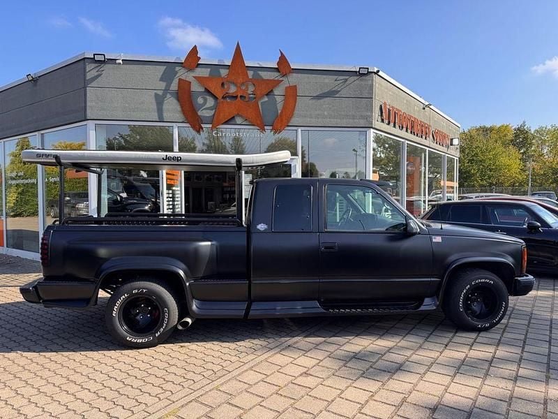 Schwarz Gebraucht 1996 GMC Sierra Abholung | 16.950 € - Bild 1/4
