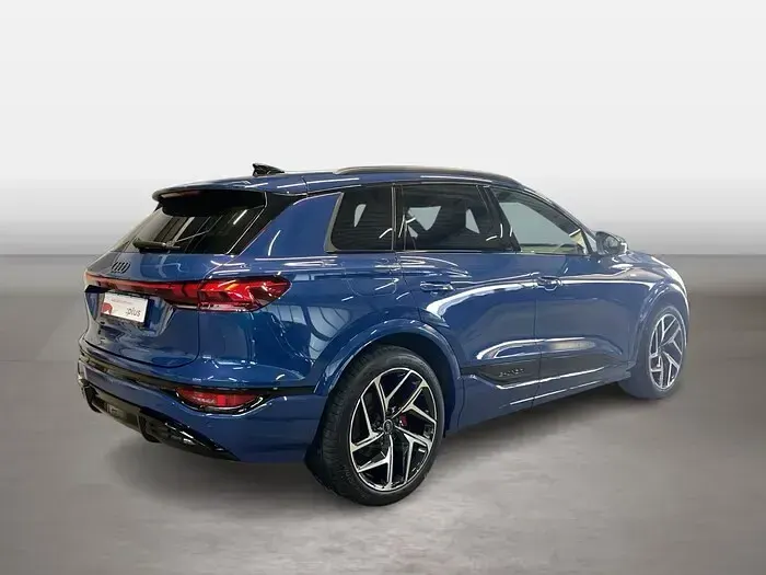 Gebraucht Audi Q6 e-tron Performance 225 kW (306 PS) 2025 Ascariblau SUV