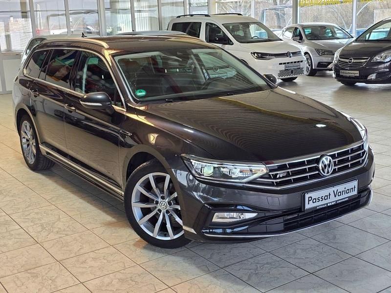 Gebraucht VW Passat Elegance 150 PS (110 kW) 2020 Grau Limousine