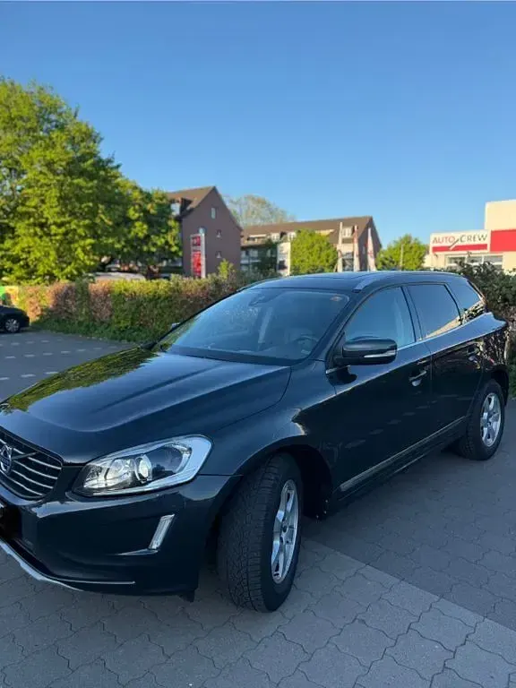 Usata Volvo XC60 Summum 190 CV (139 kW) 2017 Grigio SUV