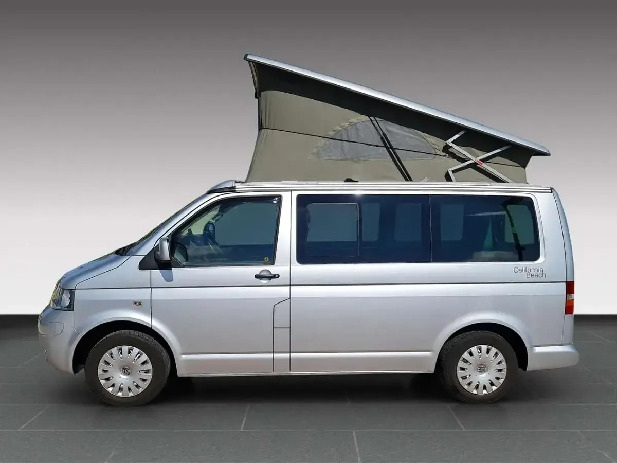 Używany VW California Beach 102 KM (75 kW) 2009 Srebrny Van