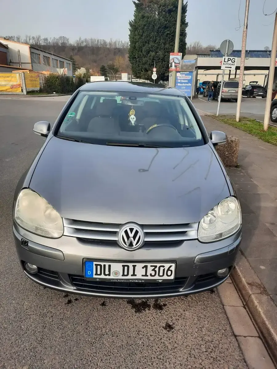 Gebraucht VW Golf IV 141 PS (103 kW) 2006 Grau Limousine