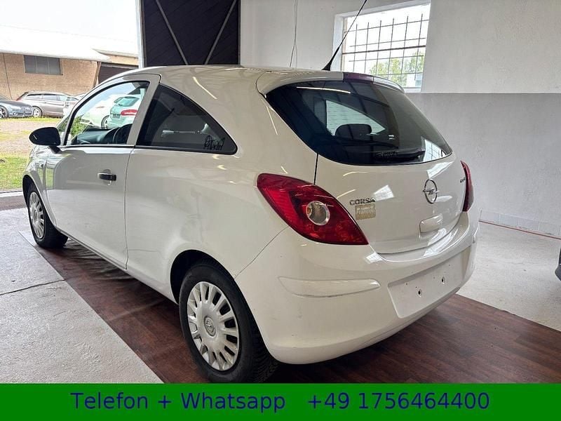 Gebraucht Opel Corsa Sport 95 PS (69 kW) 2010 Weiß Limousine