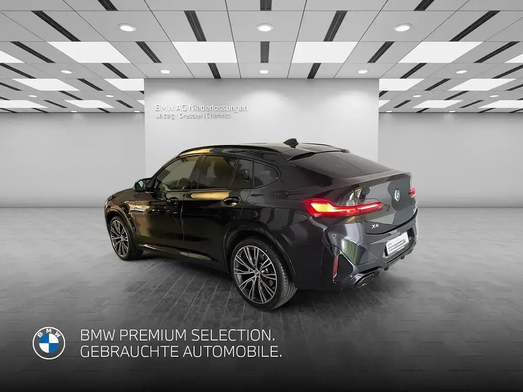 Gebraucht BMW X4 M Sport 387 PS (284 kW) 2025 Schwarz SUV