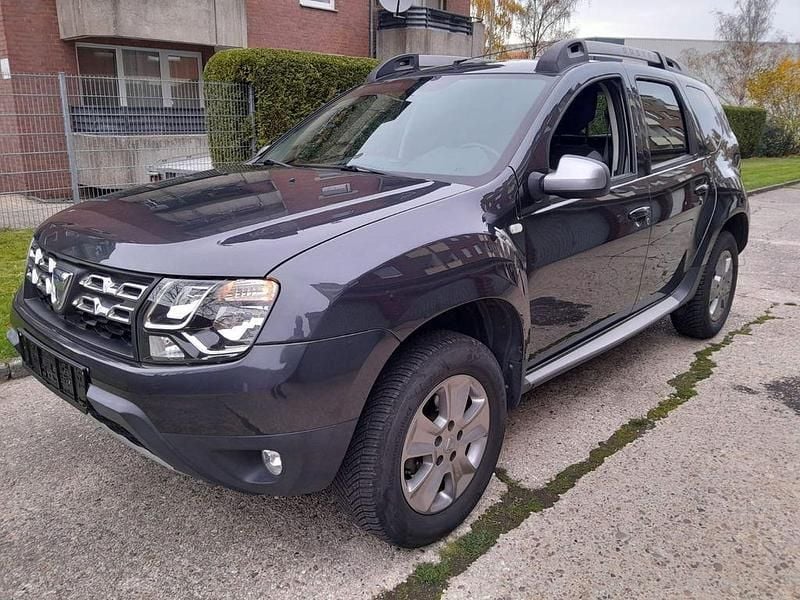 Gebraucht Dacia Duster Prestige 125 PS (91 kW) 2016 Blau SUV
