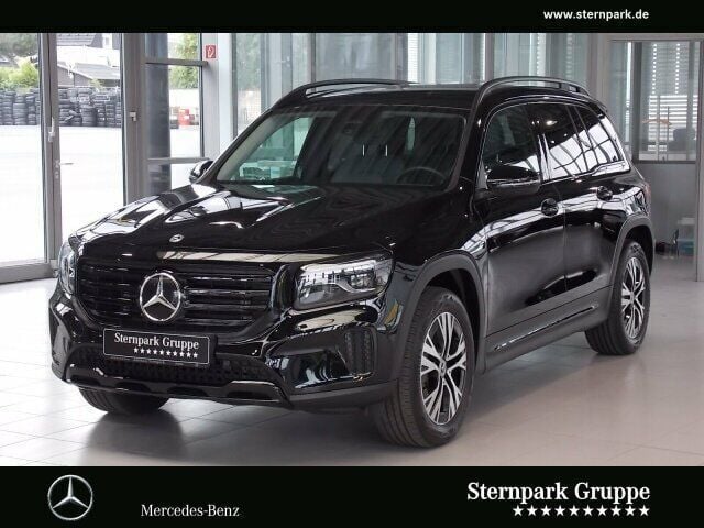 Schwarz Gebraucht 2024 Mercedes GLB200 Progressive SUV | 39.890 € (Guter Preis) - Bild 1/4