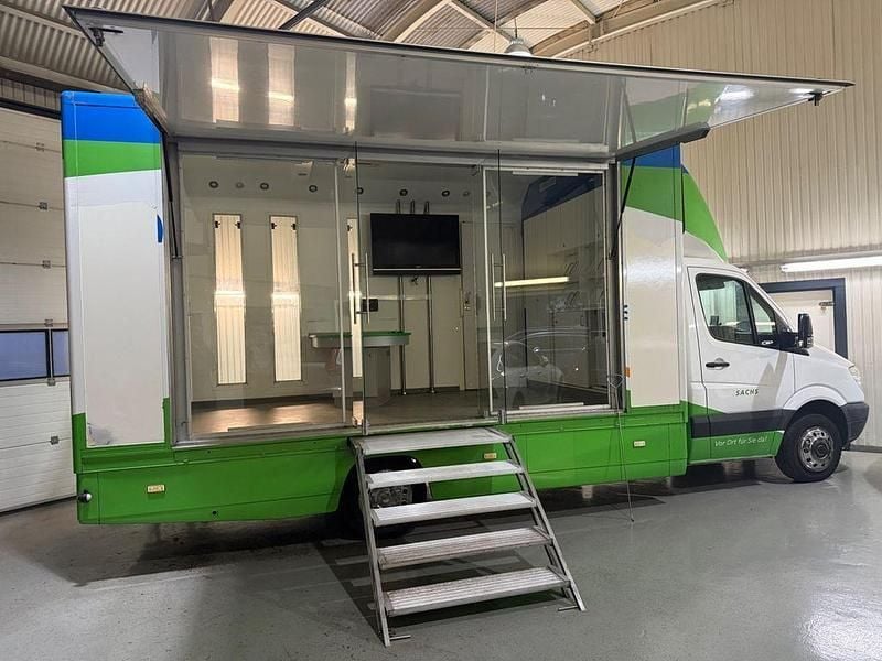 Weiß Gebraucht 2010 Mercedes Sprinter Van | 19.990 € - Bild 1/4