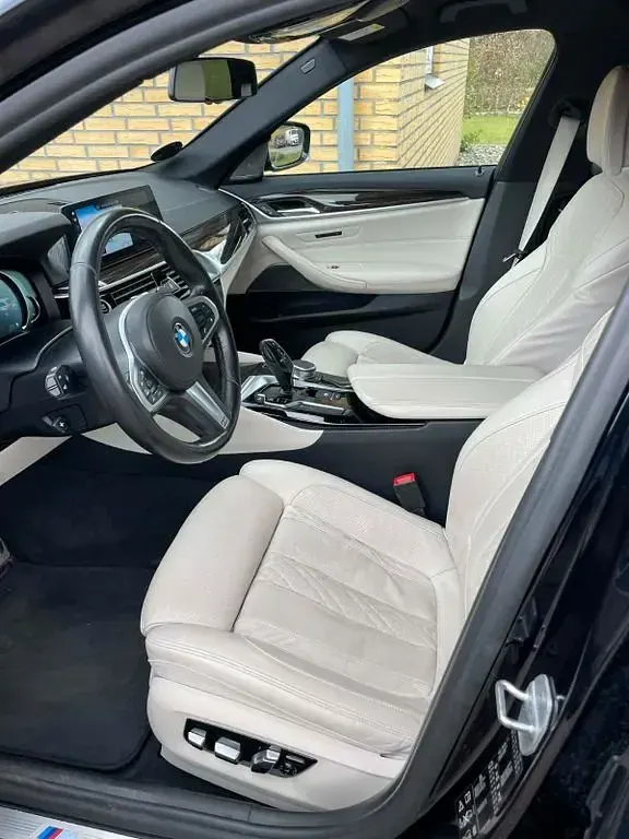 Usata BMW 540 Performance 320 CV (235 kW) 2017 Nero Station wagon