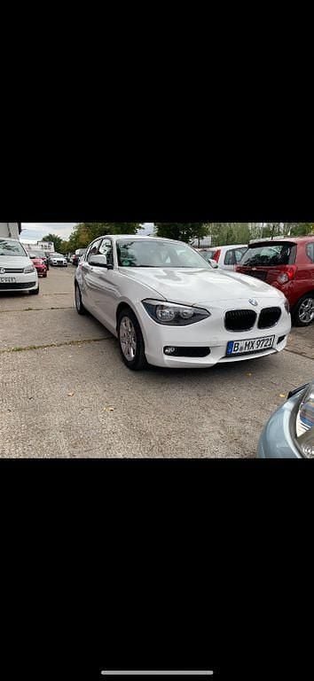 Gebraucht BMW 118 143 PS (105 kW) 2013 Weiß Kleinwagen