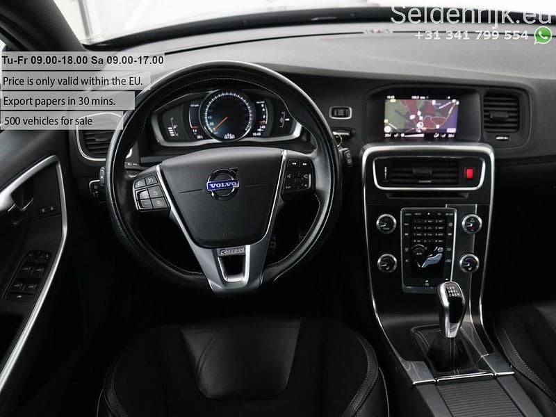 Gebraucht Volvo V60 190 PS (139 kW) 2018 Schwarz Kombi