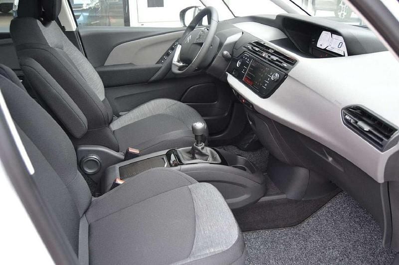 Gebraucht Citroën C4 SpaceTourer Live 131 PS (96 kW) 2019 Weiß Van / Kleinbus