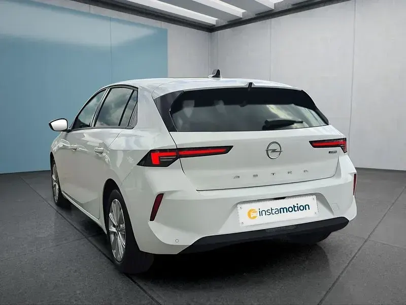 Neu Opel Astra Edition 145 PS (106 kW) 2026 Weiß Limousine