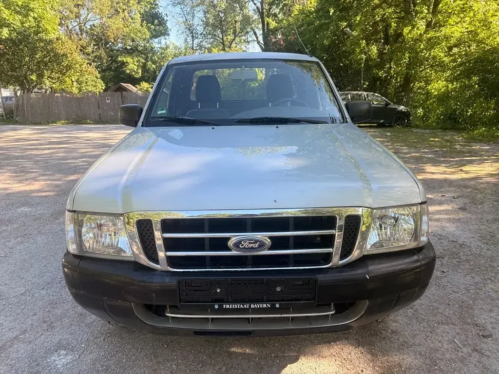 Gebraucht Ford Ranger XL 143 PS (105 kW) 2006 Silber Pickup