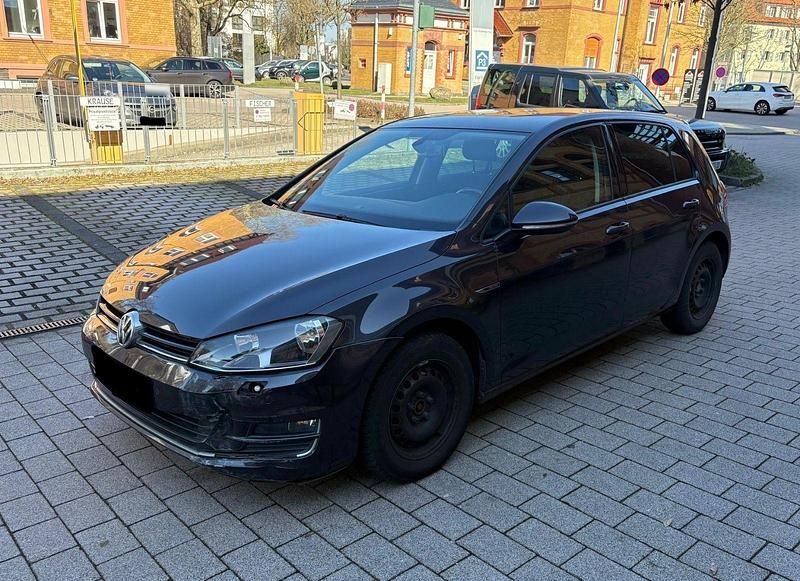 Gebraucht VW Golf VII LOUNGE 86 PS (63 kW) 2015 Grau Kombi