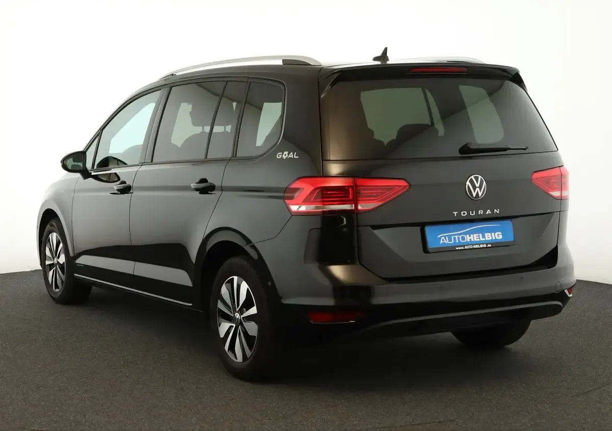 Gebraucht VW Touran Comfortline 150 PS (110 kW) 2025 Mythos black metallic Van / Kleinbus