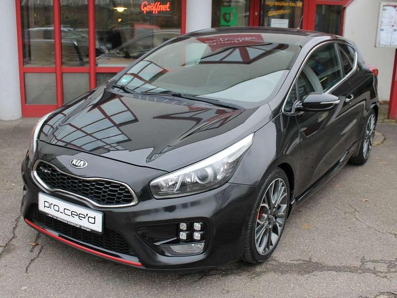 Gebraucht Kia ProCeed GT-Challenge 204 PS (150 kW) 2014 (1k) zilinaschwarz met. Coupé