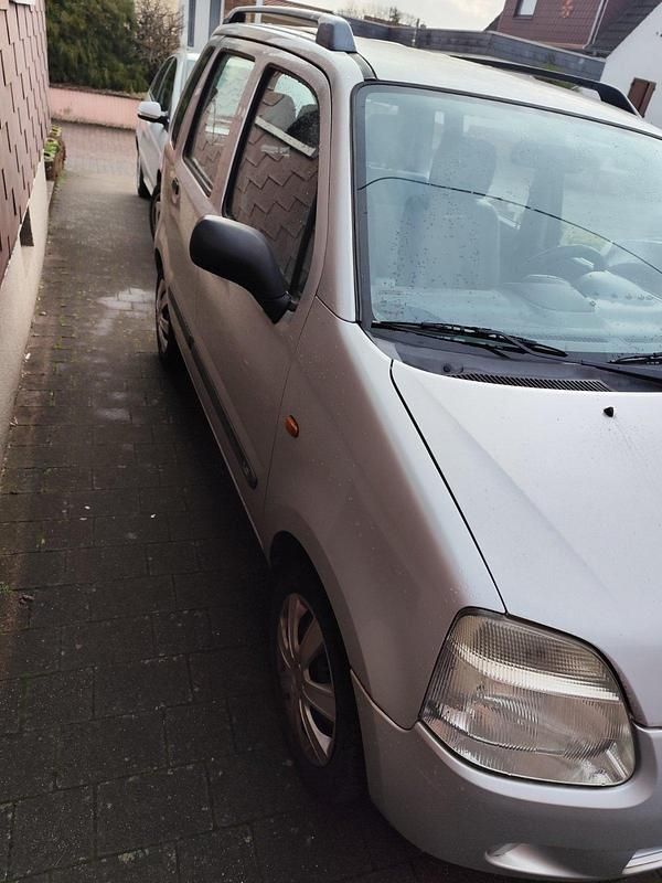 Gebraucht Suzuki Wagon R+ 76 PS (55 kW) 2002 Silber Kombi