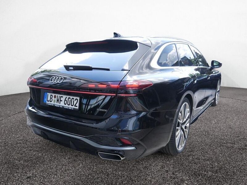Gebraucht Audi A6 Performance 367 PS (269 kW) 2025 Schwarz Kombi