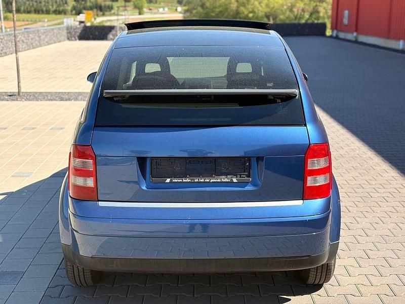 Usata Audi A2 75 CV (55 kW) 2004 Blu Utilitaria