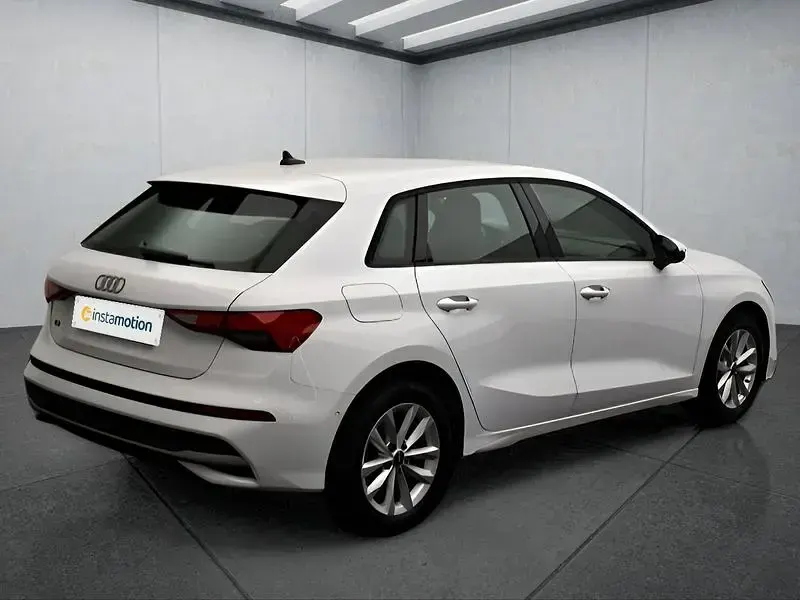 Gebraucht Audi A3 Sportback 150 PS (110 kW) 2025 Weiß Kleinwagen